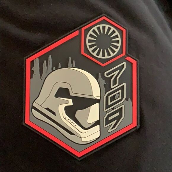 NWT DISNEY PARKS | Star Wars long sleeve tee - Picture 5 of 6